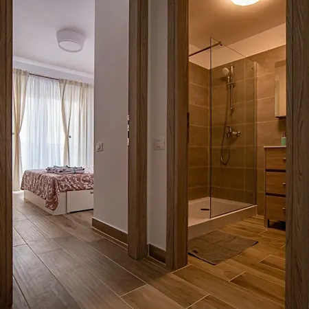 Luxury Seaside - Marina Surf Mamaia Năvodari